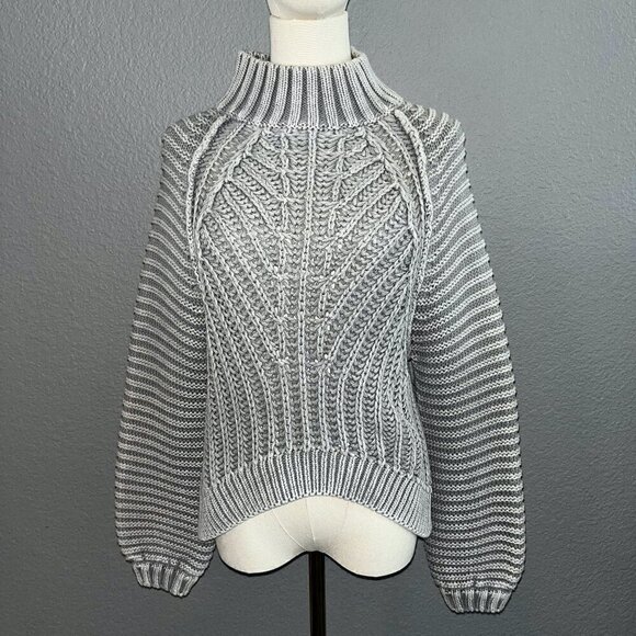FREE PEOPLE Sweetheart Cable Knit Sweater Mock Turtleneck High Low Hem Gray XS - Picture 1 of 6